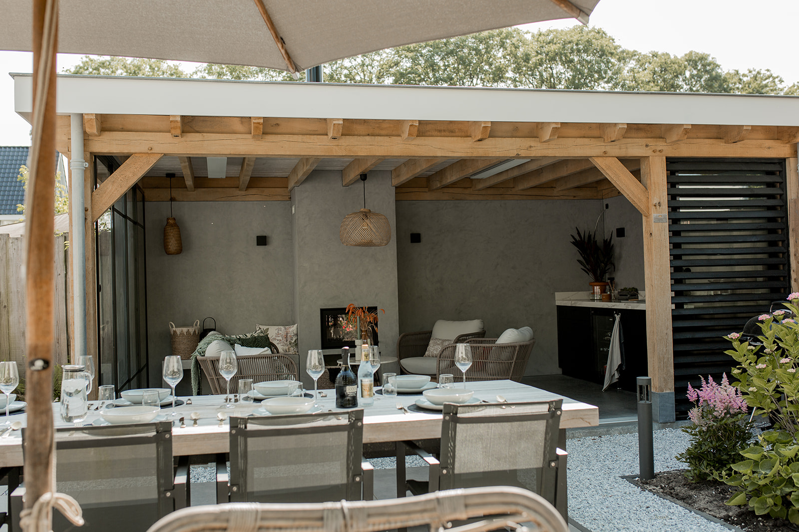 Luxe maatwerk buitenkeuken